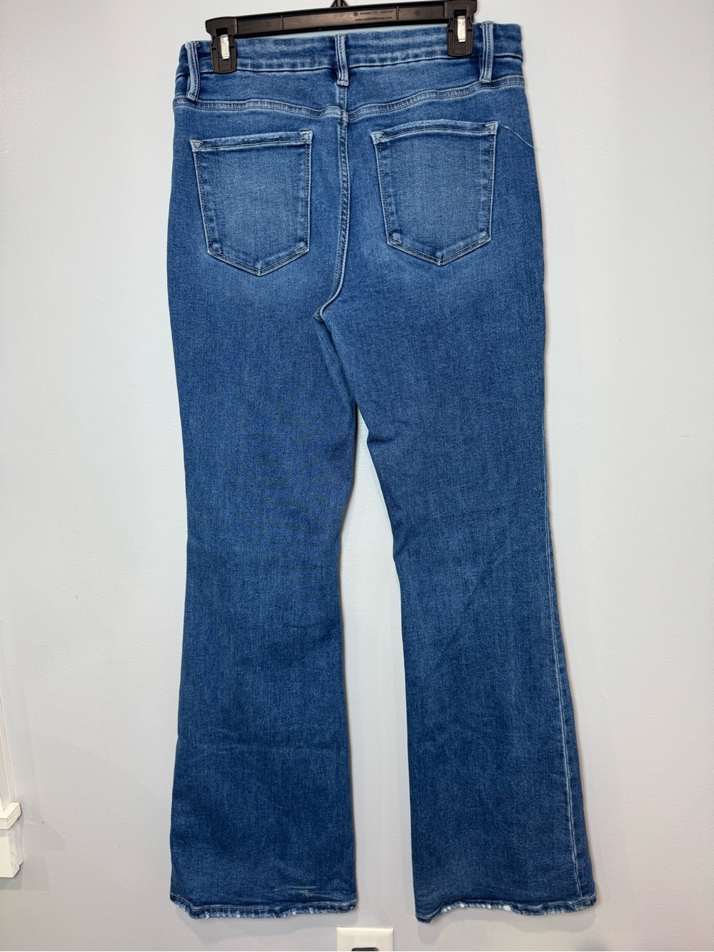 Vervet by Flying Monkey Women’s Bella Mid-rise Flare Jeans Size 30 - Picture 2 of 12